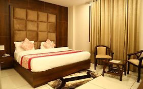 Hotel Kush Ganga Heritage